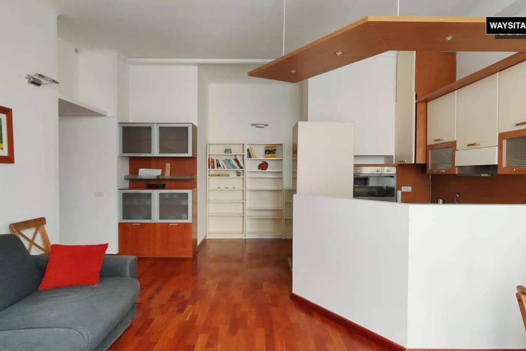 Porta Romana District Suite Milan Bagian luar foto
