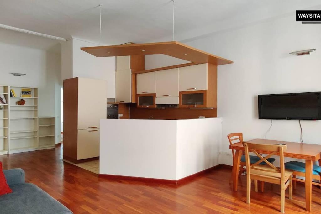 Porta Romana District Suite Milan Bagian luar foto